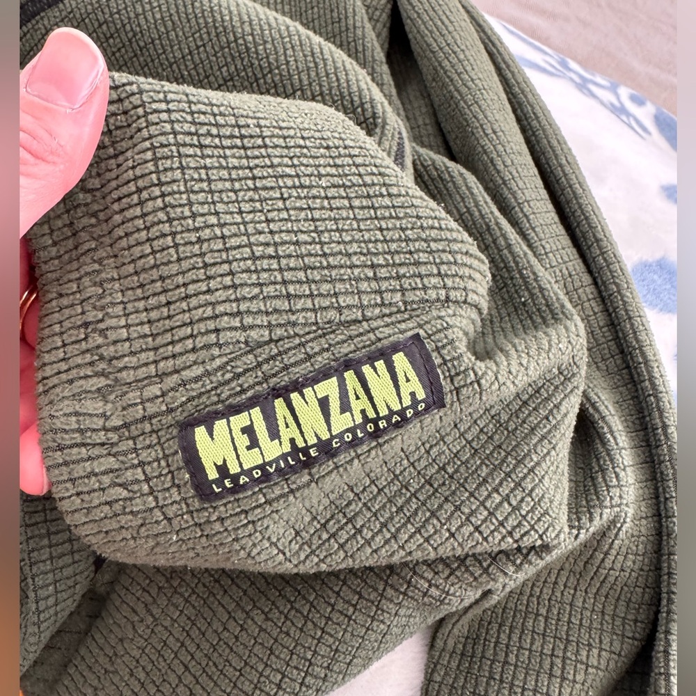 Women's Melanzana Micro Grid Hoodie V2 - Picture 3 of 3